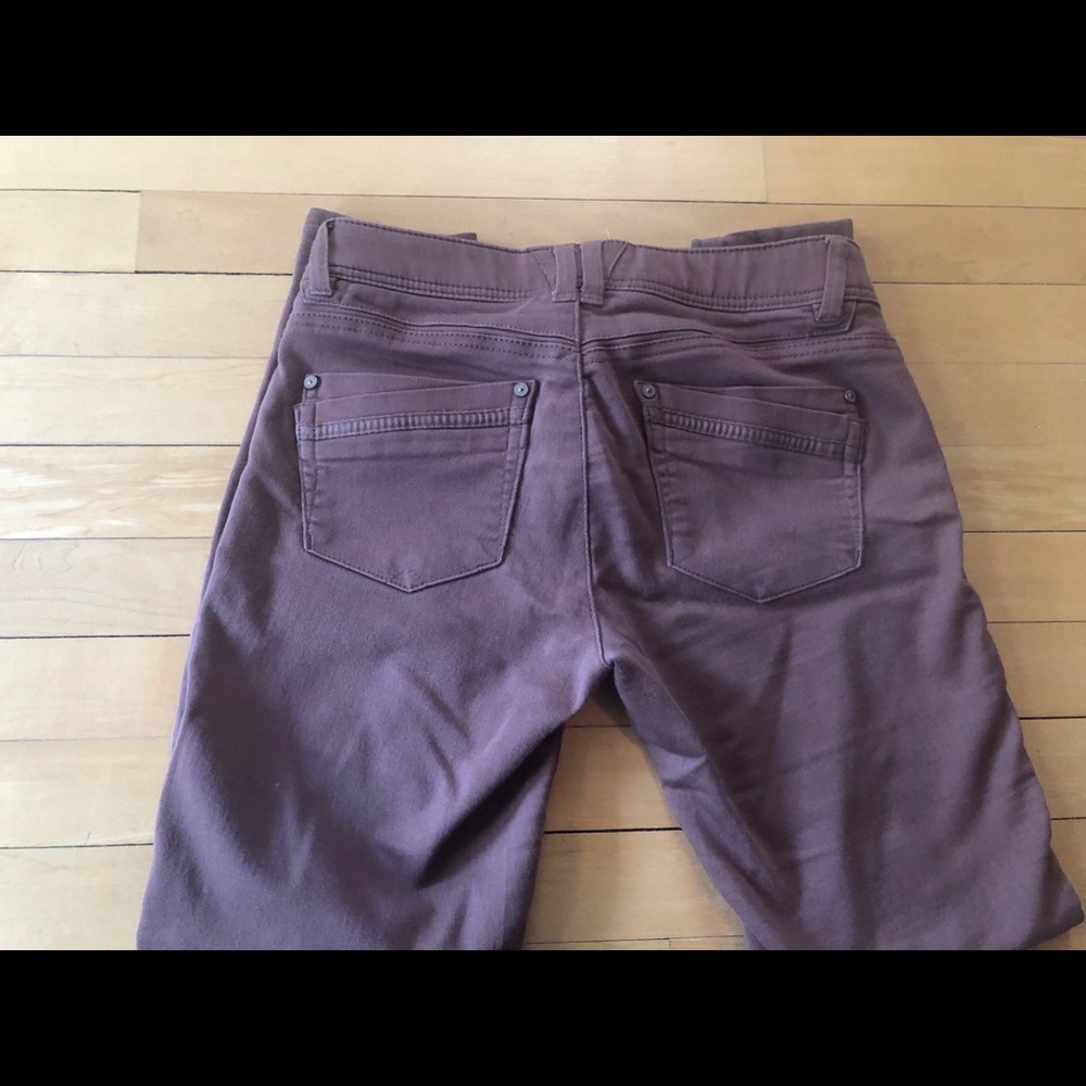 Democracy Brand Skinny Jeans. Sz 2